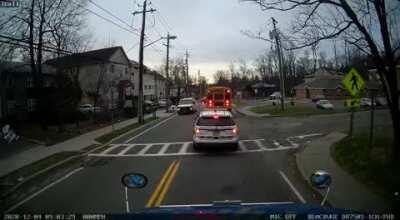 Passing a school bus 🤦‍♂️