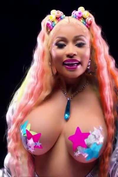 Those jiggles are so unreal!