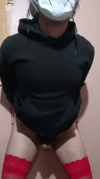 Fuck i love cumming handsfree 🔥🤤