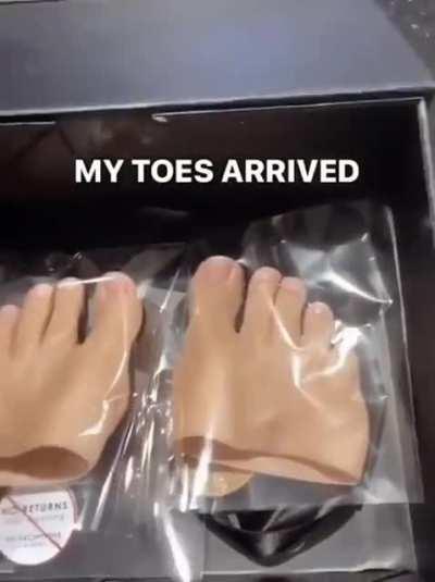 Artificial toes