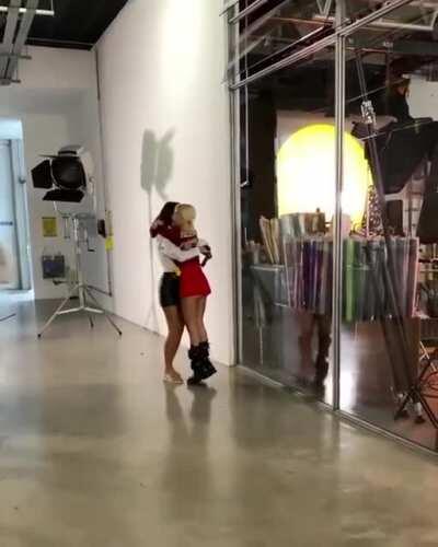 Bruna Marquezine & Manu Gavassi