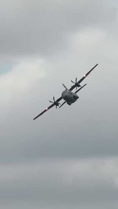 C-27J Spartan performing a barrel rolls.