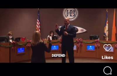 Im Teedo Oarteez from Hunting Town beach an i approve this message...🫠