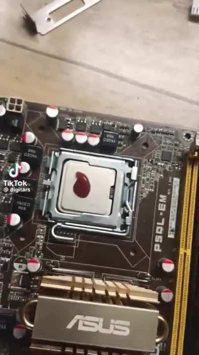 Clammy thermal paste