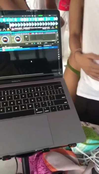 crazy rich asians vibe