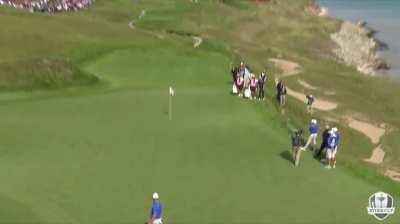 Incredible shot from Jordan Spieth at the Ryder Cup! Go team USA!
