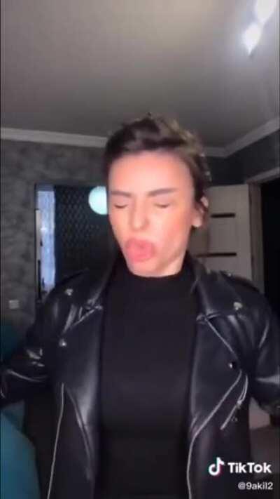 When the kid who was always told how funny it was opens up a TikTok account