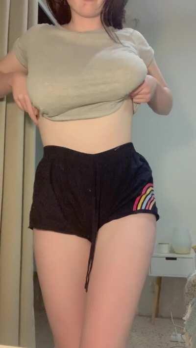 Do You Like it ? ( Her Free Album In Comments )