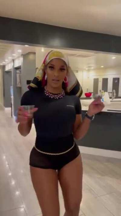 Joseline freaky ass 😈