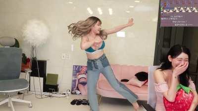 Korean streamer nipslip