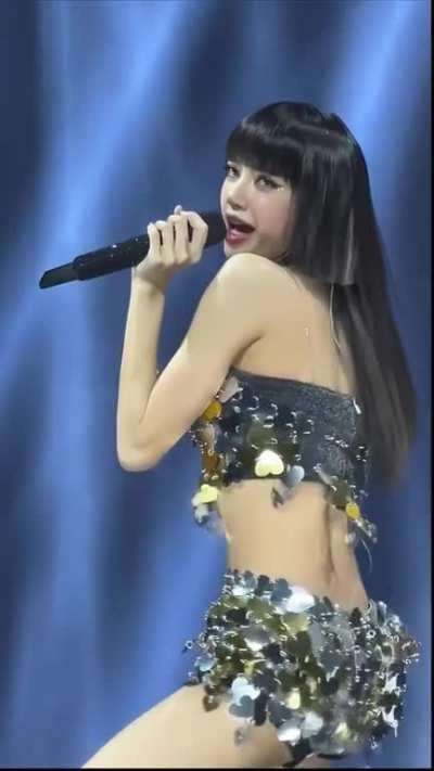 Lisa Manoban - Twerking 2 - Slowed, Looped, Cropped, Brightened, AI'd and RIFE'd