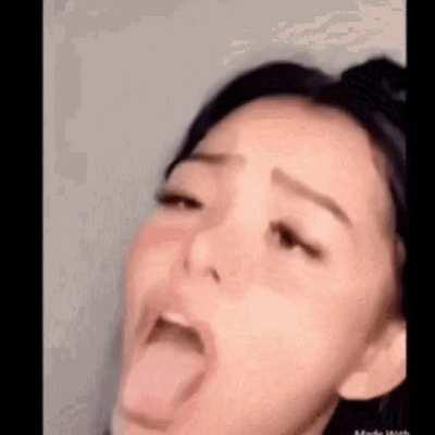 Bella Poarch wanting a creamy load.