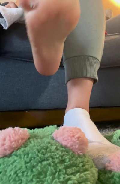 Morning coffee feet tease 😏