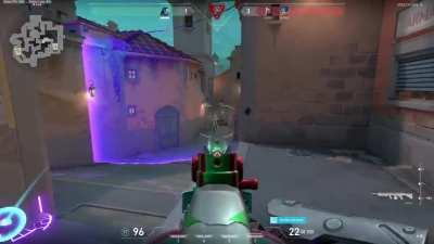 Neon fell for my fake flash