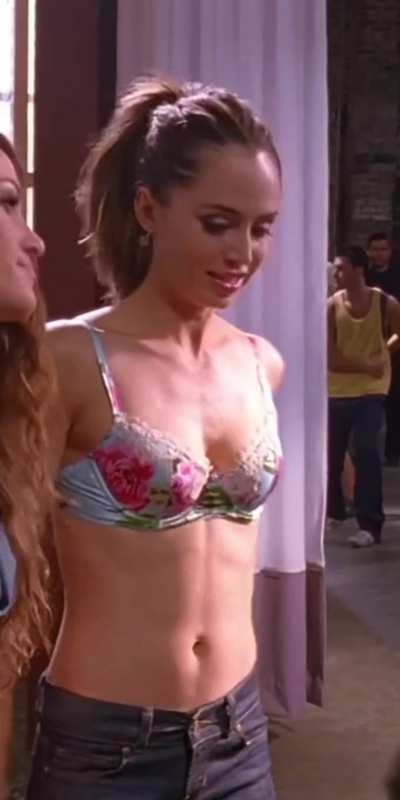 Eliza Dushku