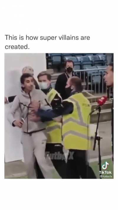 They say you should never meet your heroes