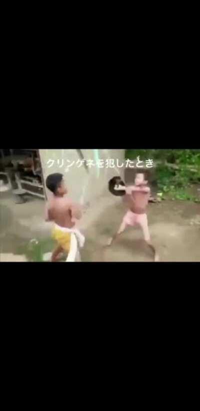 You know they say big fights comes in small packages....good show of skill