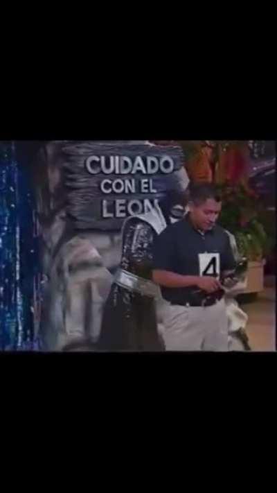 Trabaja en computacion