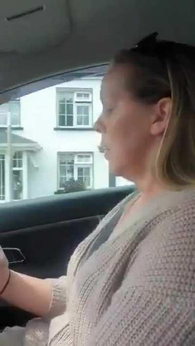 “Mum, do me a massive favor!” (Watch towards the end)