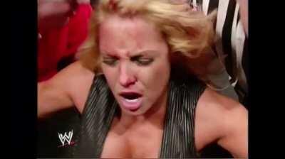 Trish Stratus breaks her nose