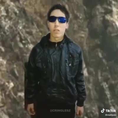 VENGO A COMPRAR TODAS LAS ARMAS