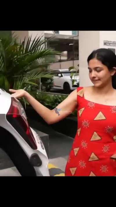 Mamitha Baiju 🤤😋