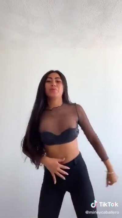 @mirleycaballero #nipslip