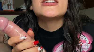 First post here, my best friend had a bad day so I let him cum in my mouth 😈❤️