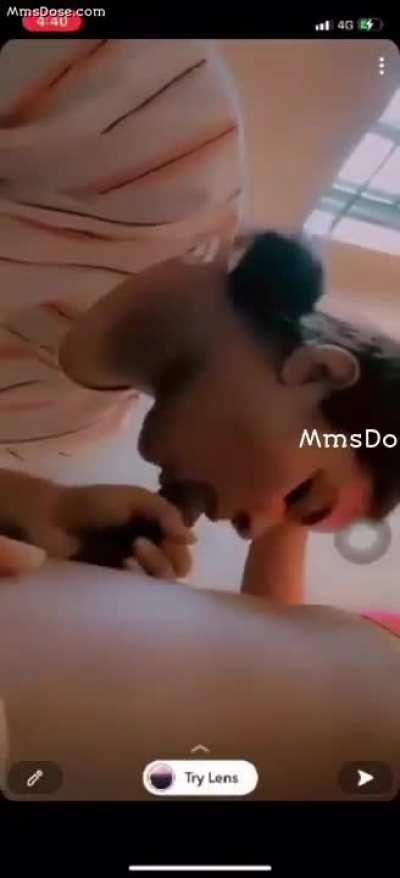 Snapshot viral couple 