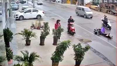 Excuse me you can’t lay there!!