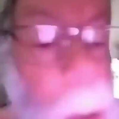 Pyro when child 🅱️e like.....