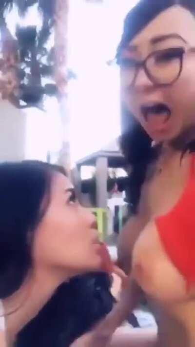 Jasmine unzipping Stellar Loving boobs with her teeth