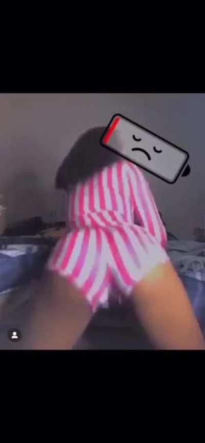 I’d fuck the dog shit out this bitch(this sub is amazing btw)