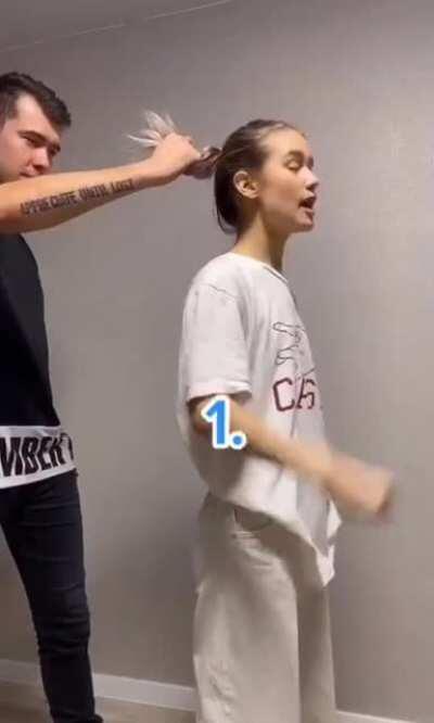 Defending one’s self once the hair is grabbed