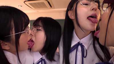 [MIRD-195] Students Get Together for Kissing Club