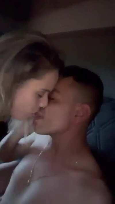 TAL DA LOIRA - L1NK N0S COM3NTARIOS