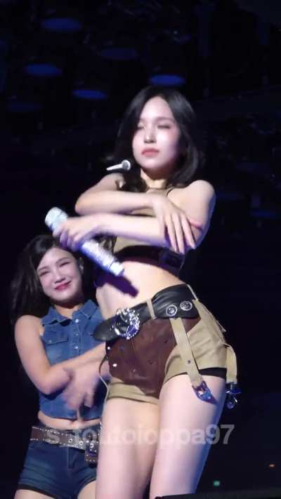 251011 Mina The Feels