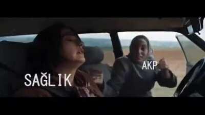 sen de lafı eviriyon çeviriyon ekonomiye getiriyon