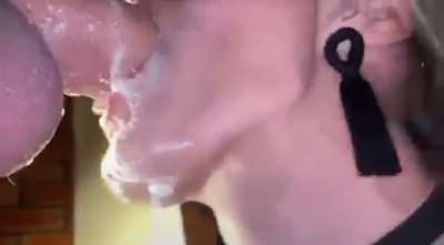 anyone know her name or the scene plsss 😵‍💫