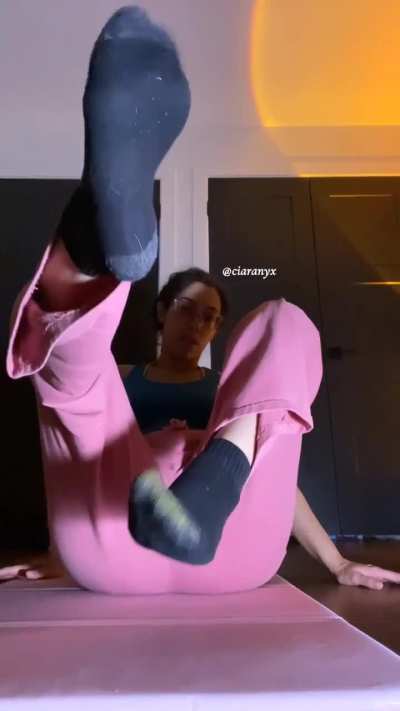 Eat the whole plate 🍽️ 👣