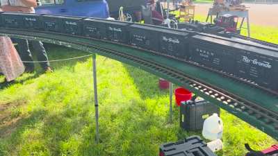 Rio Grande live stock move in 1 gauge