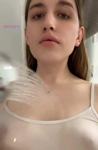 It’s like a magic trick watching them appear 🪄✨