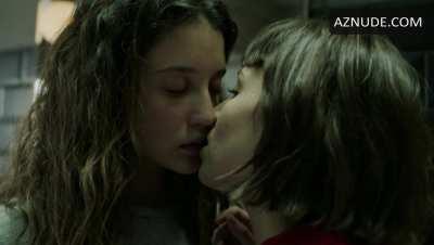 A small compilation of her hotness