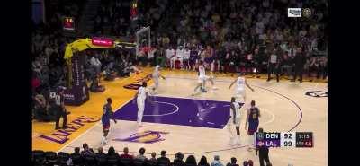 [Highlight] Jokic flings a skip pass to the corner for Michael Porter Jr. with the screen assist from Murray