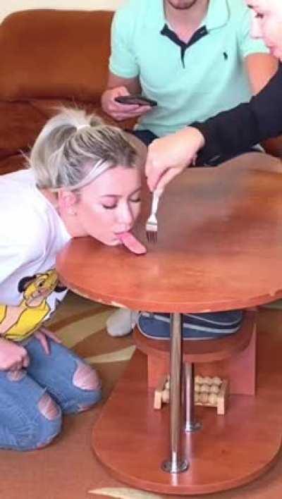 The worst cringe acting you will ever see