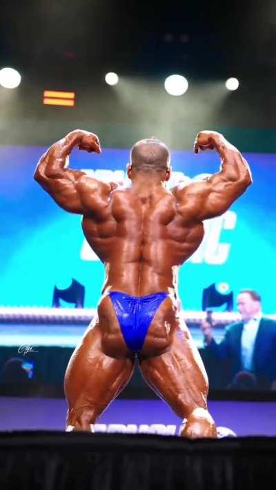 Hadi at Arnold Classic