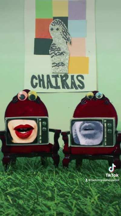 Taylor Swift Exile performed as two chairs