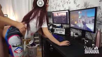 DVA Cosplay Doggystyle Porn