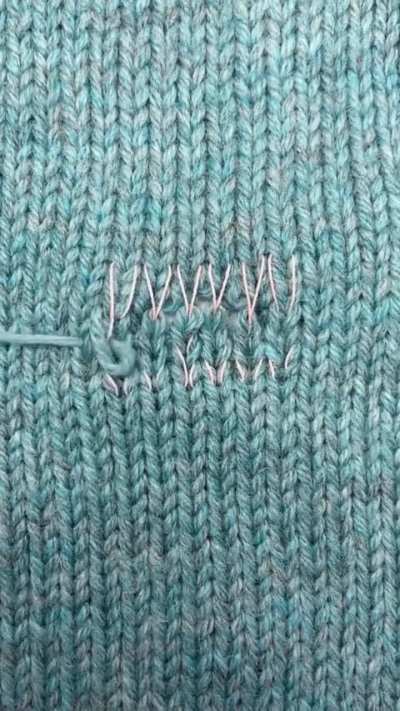 Invisible knit hole repair
