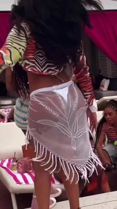 I want to bust so many nuts in her